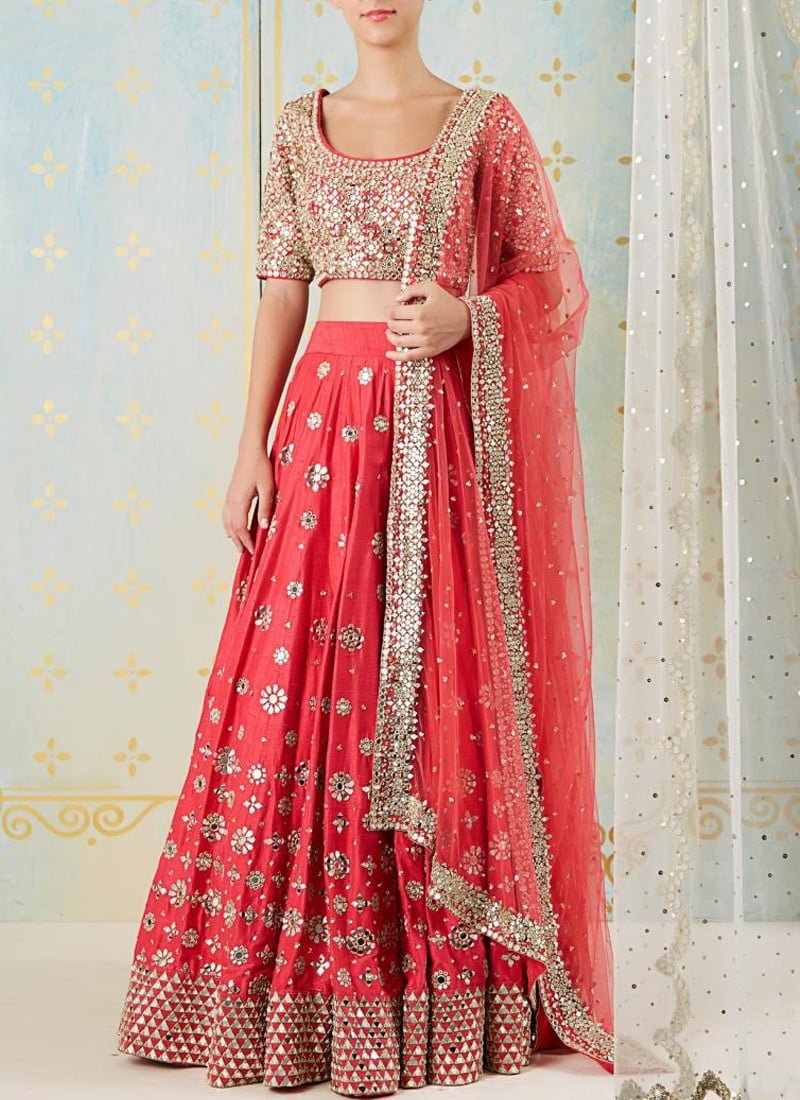 The Stylist Guide To Wearing a Designer Lehenga Choli 6